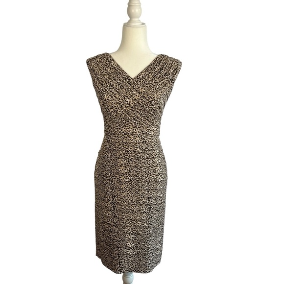 ADRIANNA PAPELL Womens Leopard Print Bandage Sheath Midi V-Neck Dress Size 6 - Picture 1 of 10